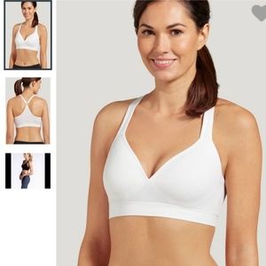 Brand NWT Jockey Sports Bra